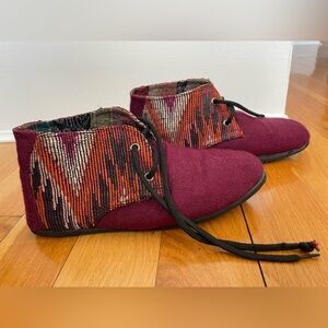 Ankle bootie woven moccasins Sz 7